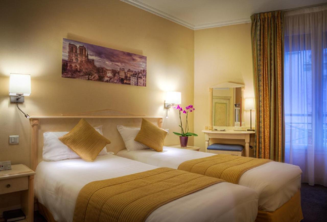 Hotel Louvre Sainte Anne París Habitación foto