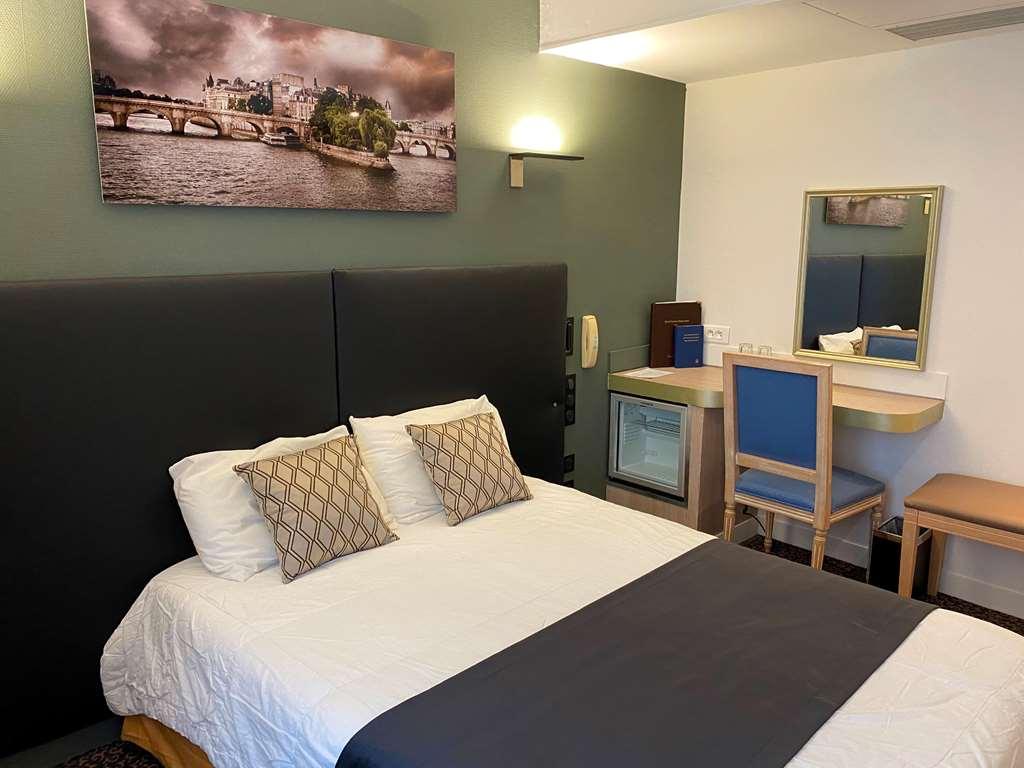 Hotel Louvre Sainte Anne París Habitación foto