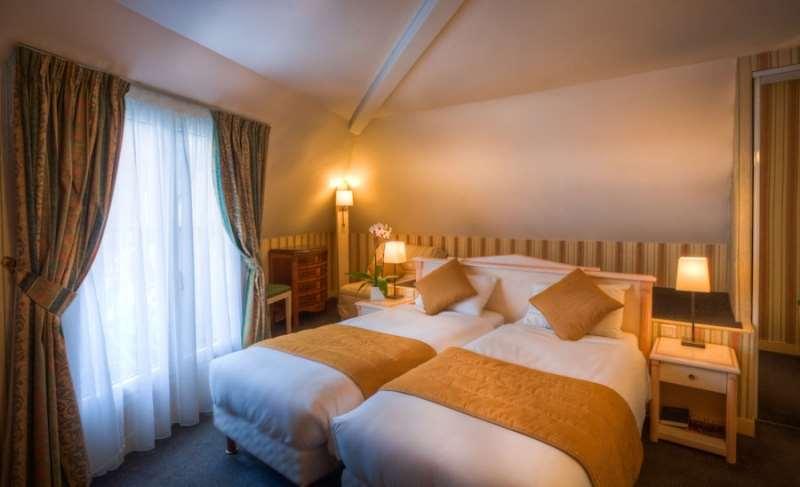 Hotel Louvre Sainte Anne París Habitación foto